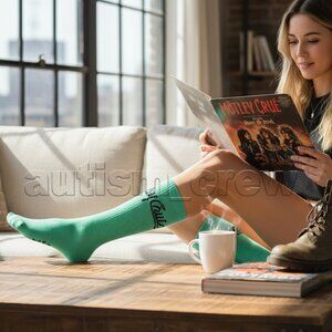 2/$12 💥🆕 MOTLEY CRUE Band | Green/Black Unisex Crew Socks | One Size | 5845